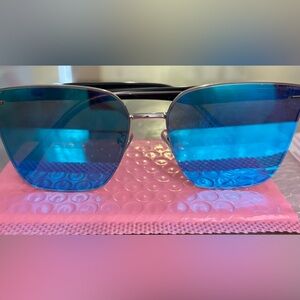 Stylish Blue Sunglasses